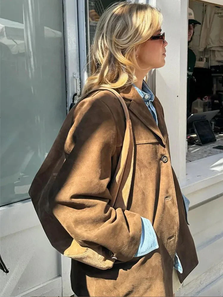 Trenchcoat en Suède Marron Oversize pour Femmes – Image 3