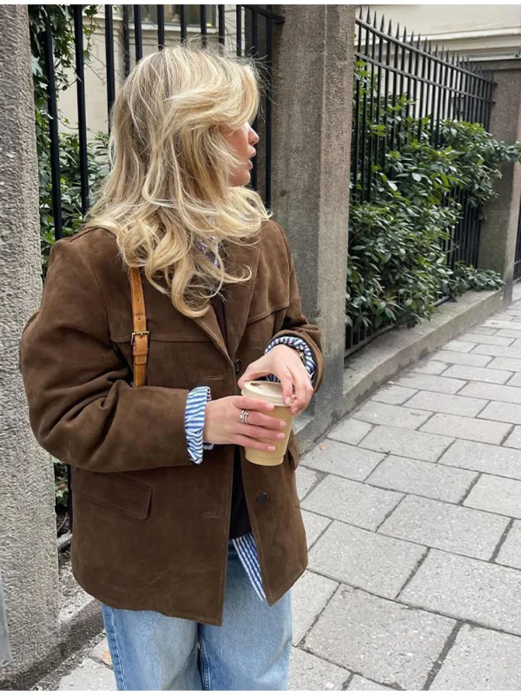 Trenchcoat en Suède Marron Oversize pour Femmes – Image 8