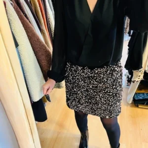 Robe à sequins or Elina