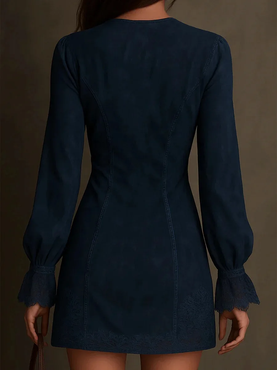 Robe courte féminine avec détails raffinés | Marcelline – Image 4
