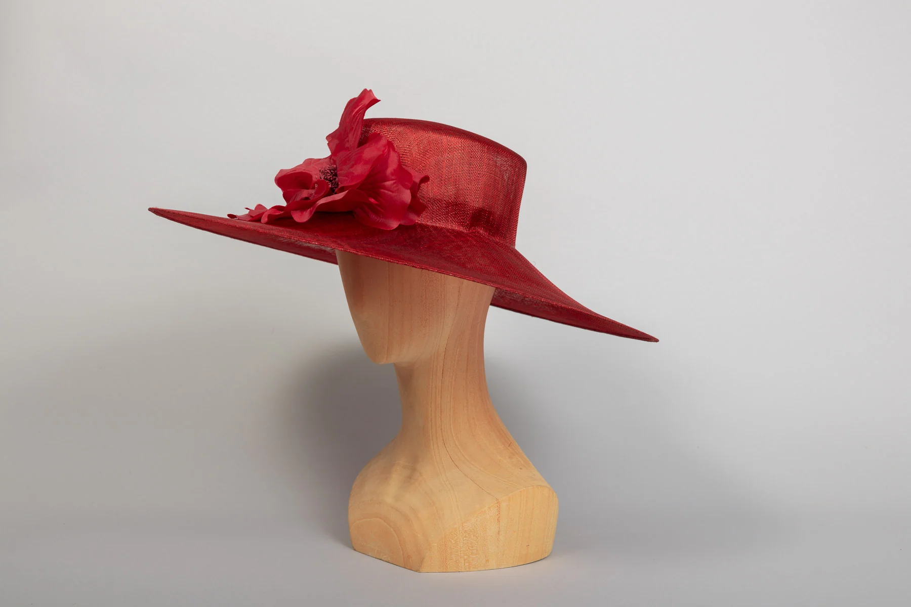Charlotte – Chapeau de Cérémonie