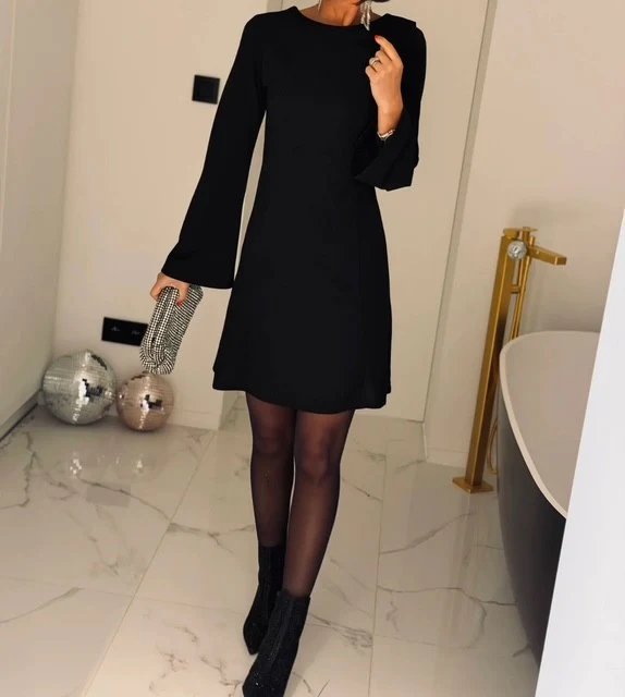 Robe noire Tara